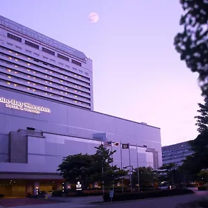 Bay Sheraton & Towers Hotel